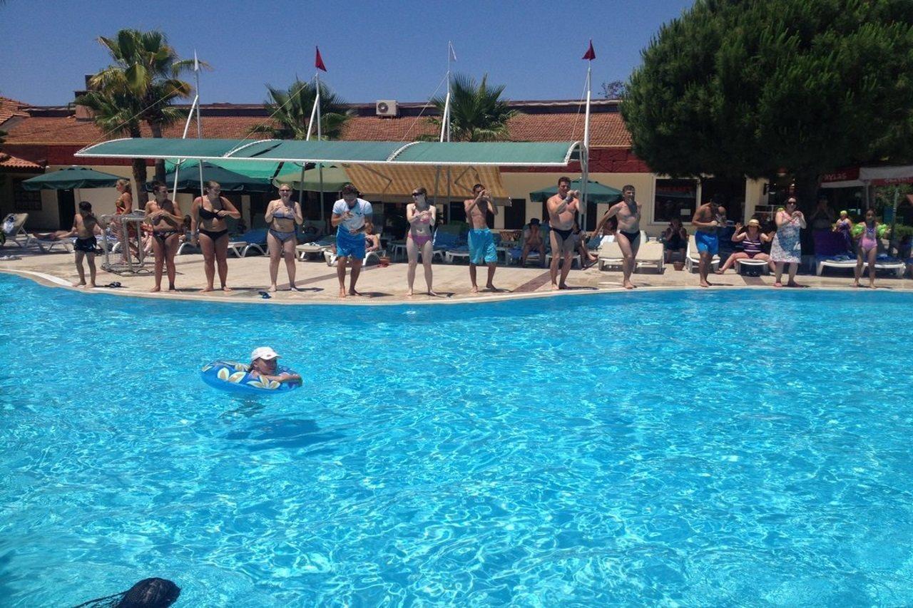 Aska Costa Holiday Club Side Buitenkant foto