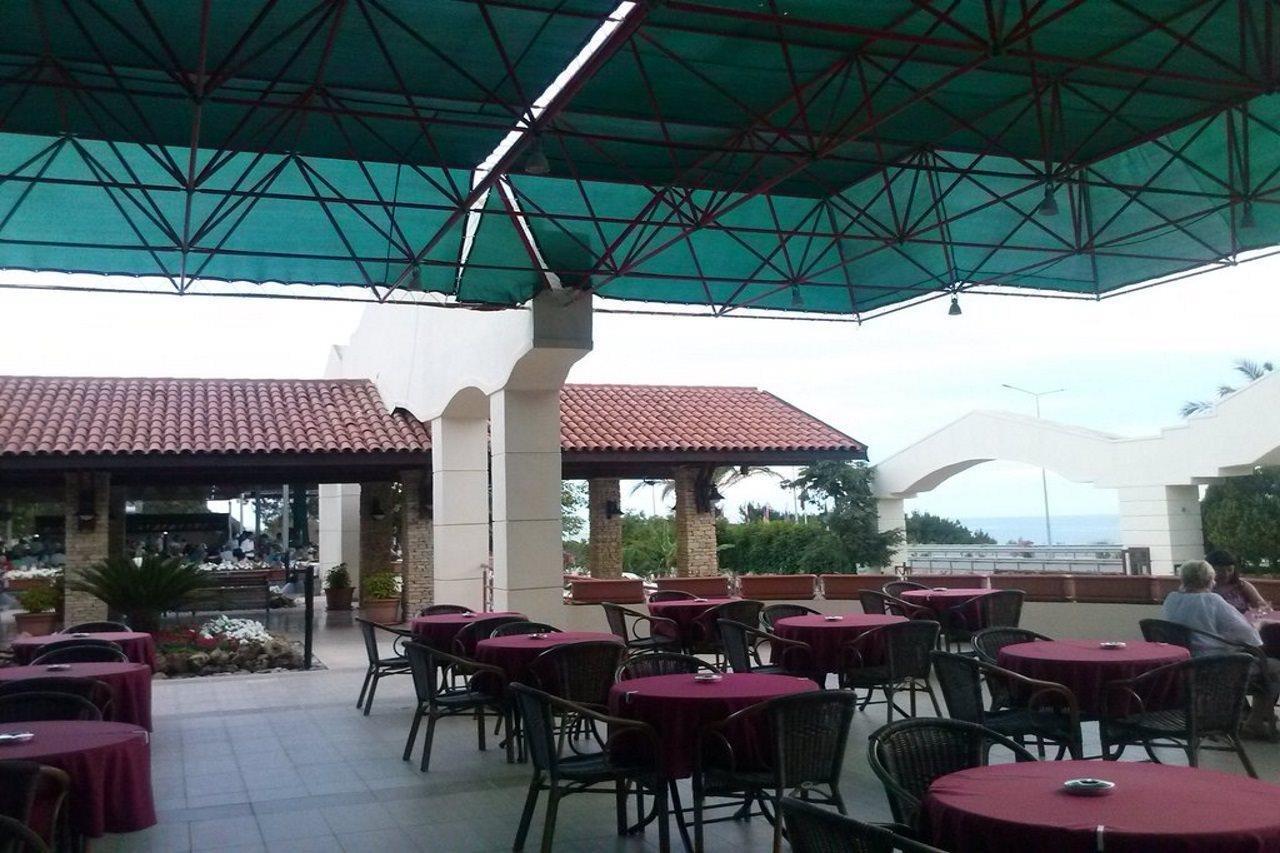 Aska Costa Holiday Club Side Buitenkant foto