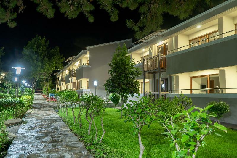 Aska Costa Holiday Club Side Buitenkant foto